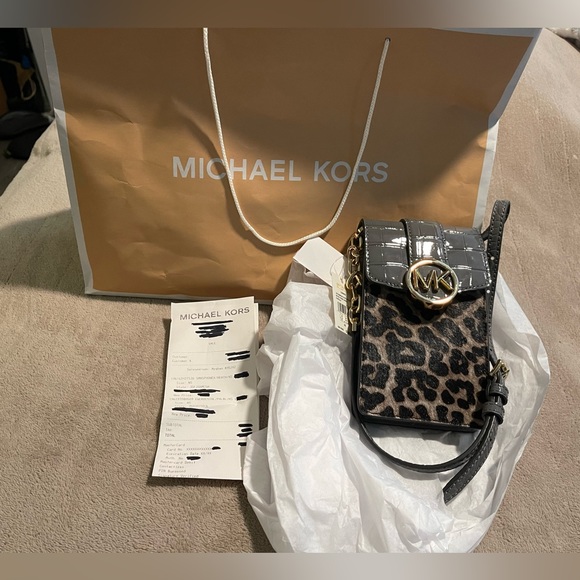 MK Heather Grey with animal print - NWT- shopping bag included ! - Picture 2 of 7